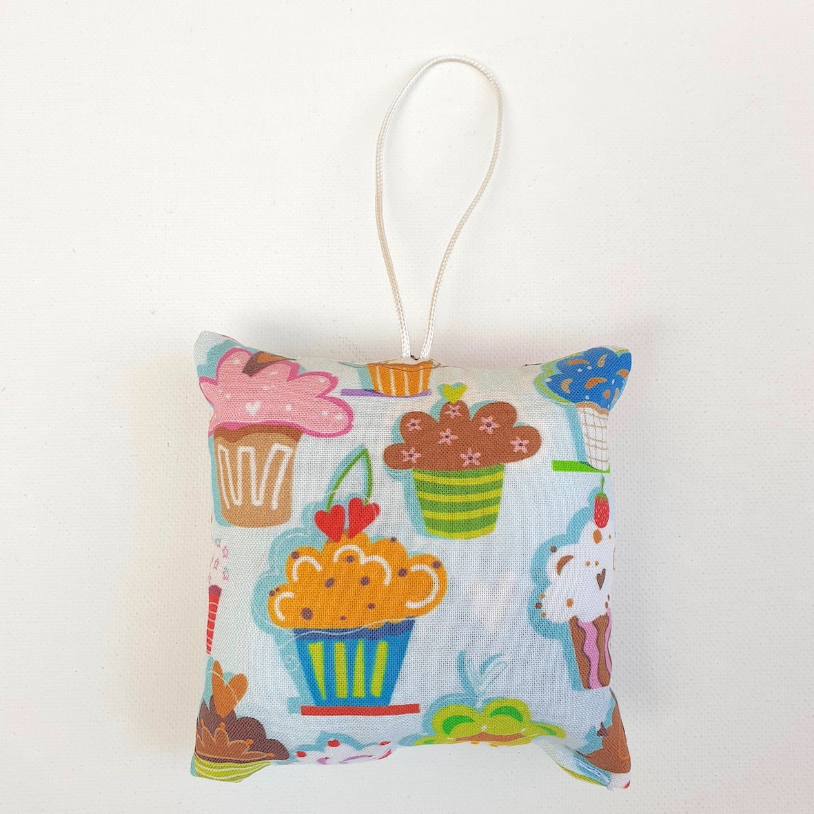 Cupcakes Hanging Pendant
