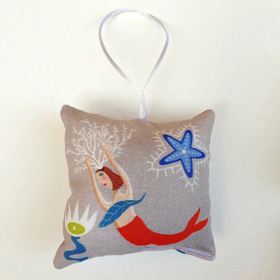 Mermaids Hanging Pendant