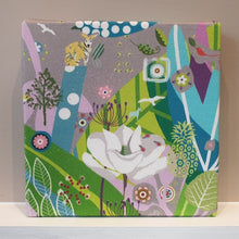 Load image into Gallery viewer, White Flower Block Print Front View
